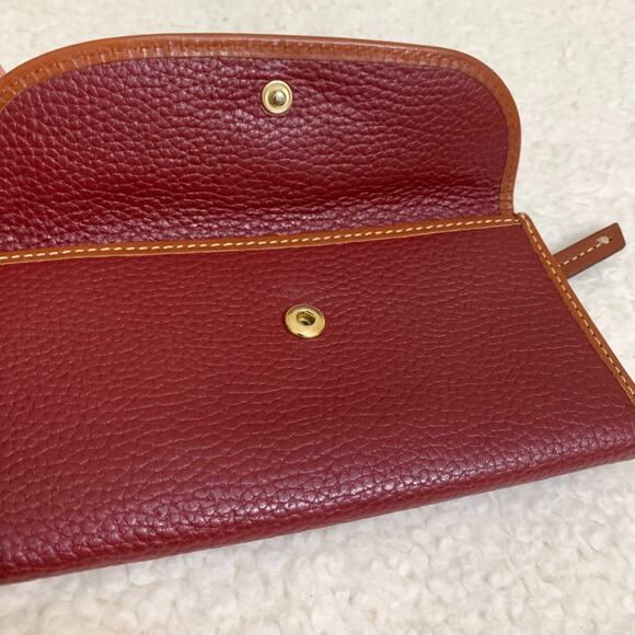 DOONEY & BOURKE Dark Red/Tan Leather Trifold Continental CLAREMONT Wallet - Picture 8 of 12